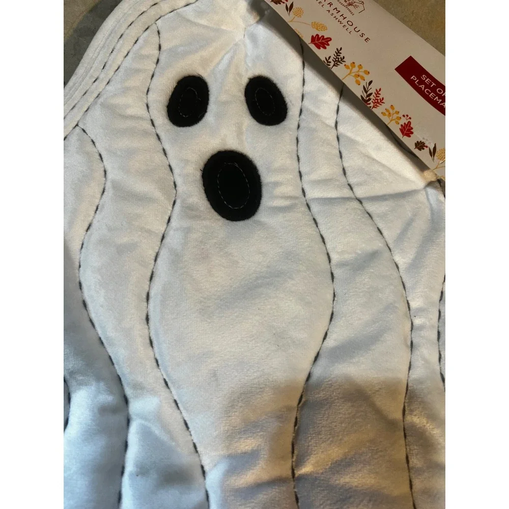 The Farmhouse Rachel Ashwell Set of 4 Ghost Placemats White Quilted Halloween
